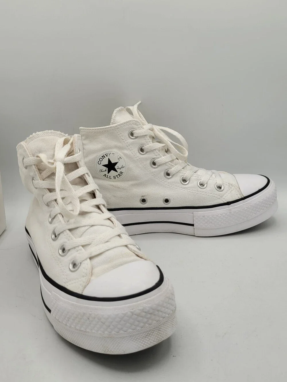 Converse Hightop Platform Shoes Size 5.5 In Womens